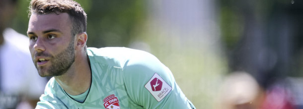 FC Thun Tormann Steffen im Einsatz bei einem Vorbereitungsspiel